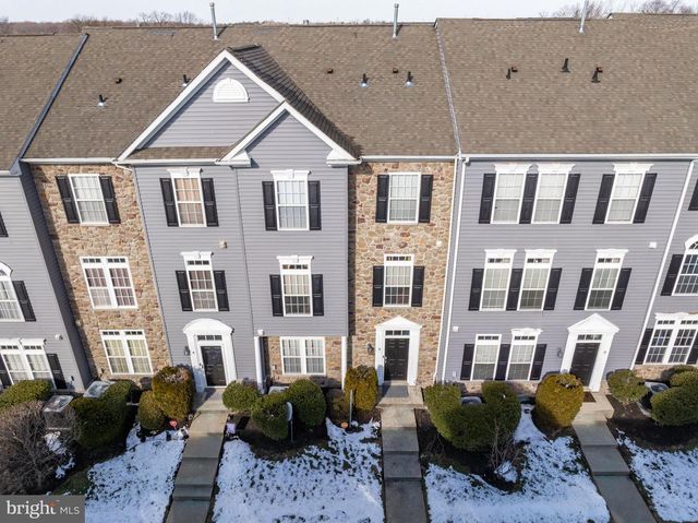 6 FAWN CT, Delanco, NJ 08075