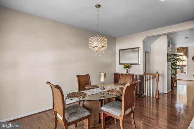 6 FAWN CT, Delanco, NJ 08075