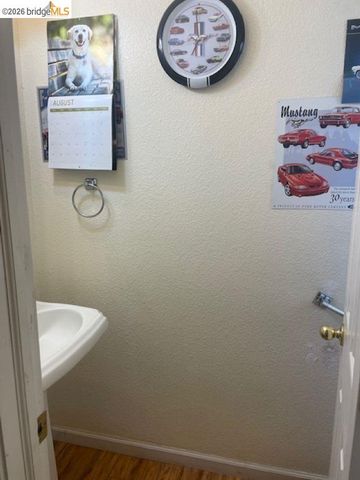 20252 Barbara Rd, Sonora, CA 95370