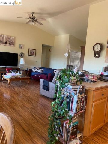 20252 Barbara Rd, Sonora, CA 95370