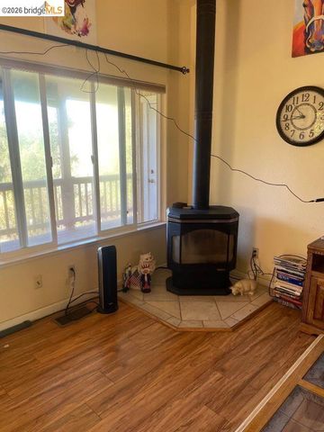 20252 Barbara Rd, Sonora, CA 95370