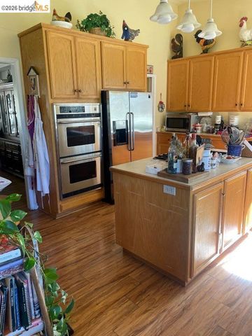 20252 Barbara Rd, Sonora, CA 95370