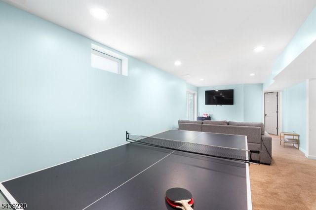 4 Skylands Blvd, Mount Olive Twp., NJ 07840