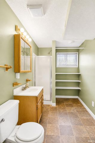 800 W Fairway Lane, Bloomington, IN 47403