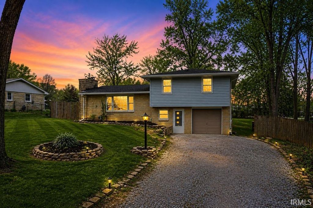 800 W Fairway Lane, Bloomington, IN 47403