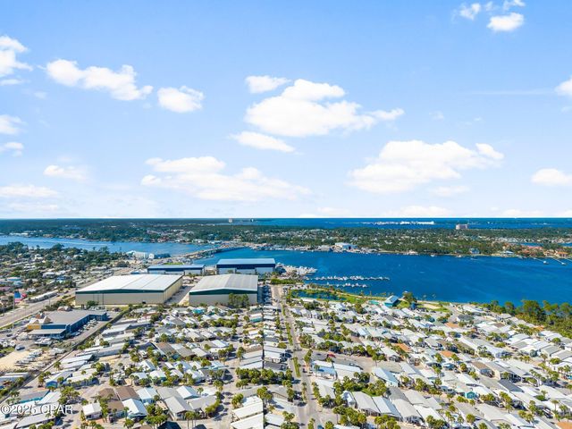 528 Venture Boulevard, Panama City, FL 32408