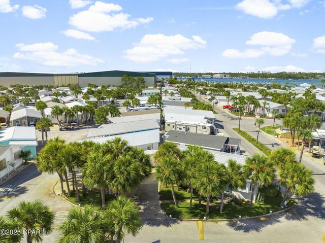 528 Venture Boulevard, Panama City, FL 32408