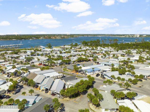 528 Venture Boulevard, Panama City, FL 32408