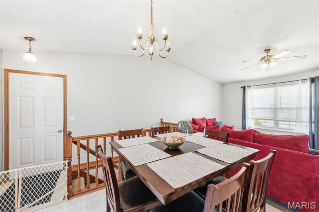 2520 Trojan Circle, Troy, MO 63379