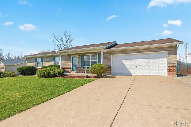 2520 Trojan Circle, Troy, MO 63379
