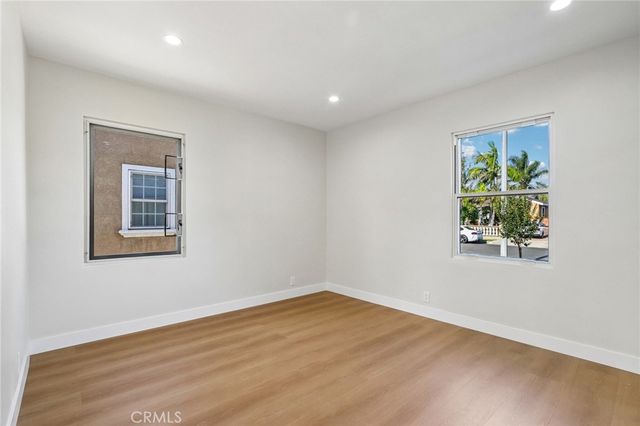 2213 N Valley Street, Burbank, CA 91505