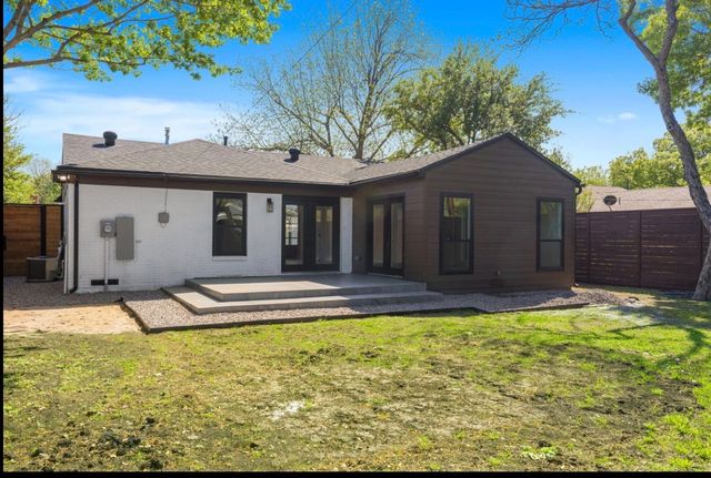 4927 Linnet Lane, Dallas, TX 75209