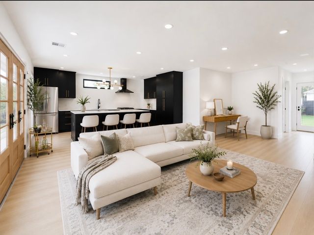 4927 Linnet Lane, Dallas, TX 75209