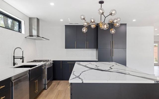 4927 Linnet Lane, Dallas, TX 75209
