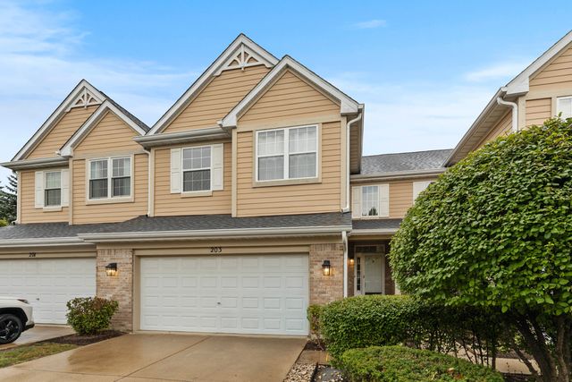 203 Westminster Drive, Bloomingdale, IL 60108