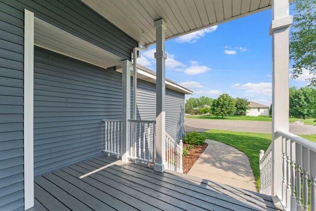 5614 407th Court, North Branch, MN 55056