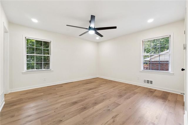 2055 Oak RD, Snellville, GA 30078