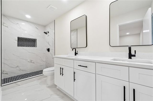 2055 Oak RD, Snellville, GA 30078