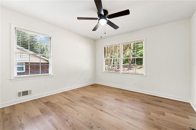 2055 Oak RD, Snellville, GA 30078