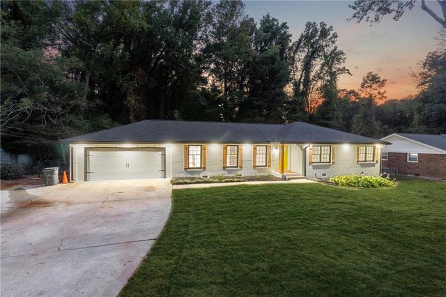 2055 Oak RD, Snellville, GA 30078