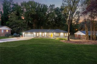 #2055 Oak RD, Snellville, GA 30078