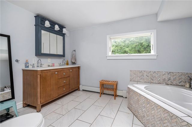 5 Harding Street, Coventry, RI 02816