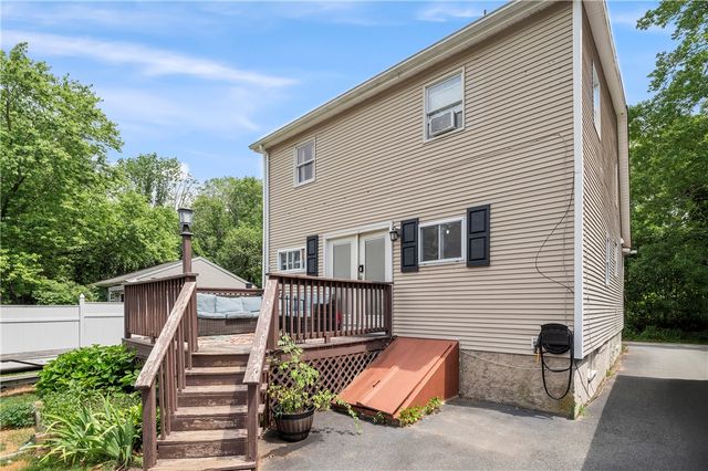 5 Harding Street, Coventry, RI 02816
