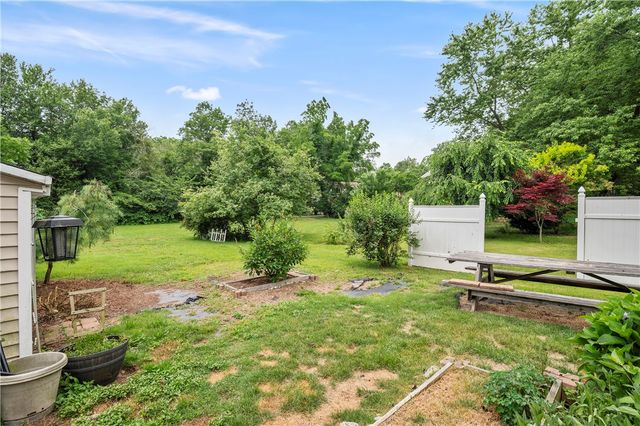 5 Harding Street, Coventry, RI 02816