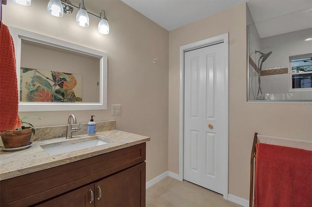 3410 AVENIDA MADERA B, Bradenton, FL 34210