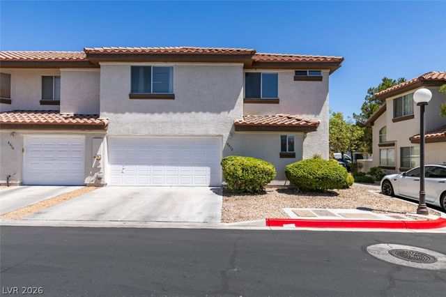 8012 Divine Drive, Las Vegas, NV 89128