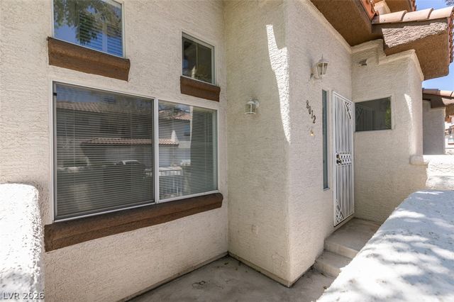 8012 Divine Drive, Las Vegas, NV 89128