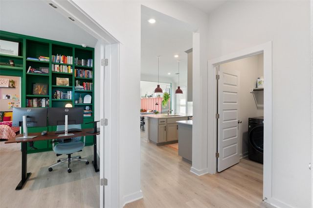 233 Snowbell ST, San Marcos, TX 78666