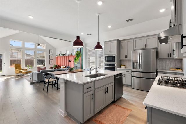 233 Snowbell ST, San Marcos, TX 78666