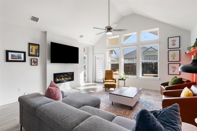 233 Snowbell ST, San Marcos, TX 78666