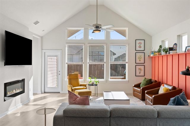 233 Snowbell ST, San Marcos, TX 78666