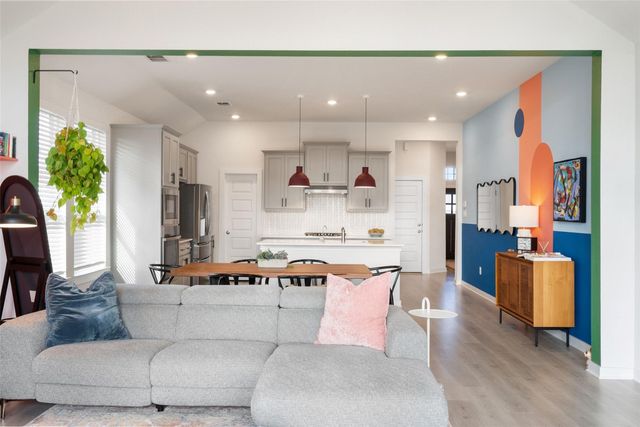 233 Snowbell ST, San Marcos, TX 78666