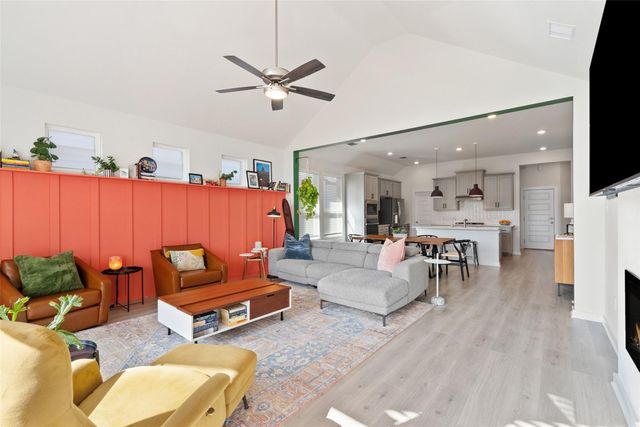 233 Snowbell ST, San Marcos, TX 78666