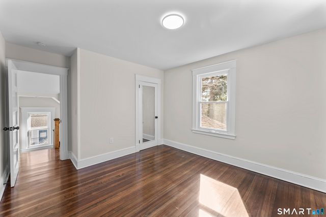 30 Oakwood Street, East Hartford, CT 06108