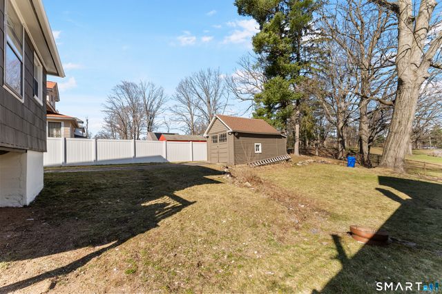 30 Oakwood Street, East Hartford, CT 06108