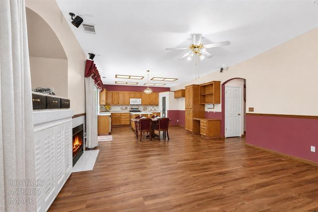1642 Poppy Cir, Rocklin, CA 95765