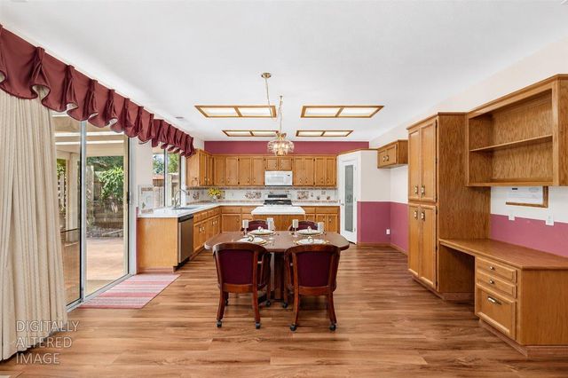 1642 Poppy Cir, Rocklin, CA 95765