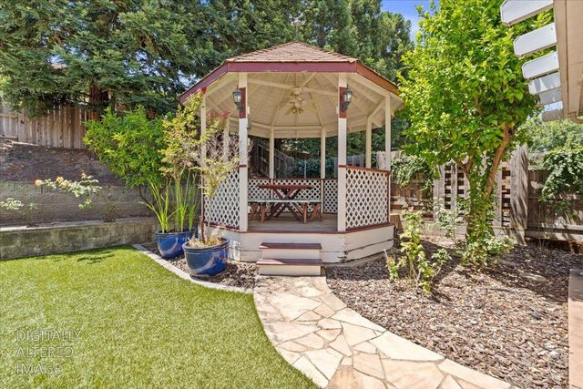 1642 Poppy Cir, Rocklin, CA 95765