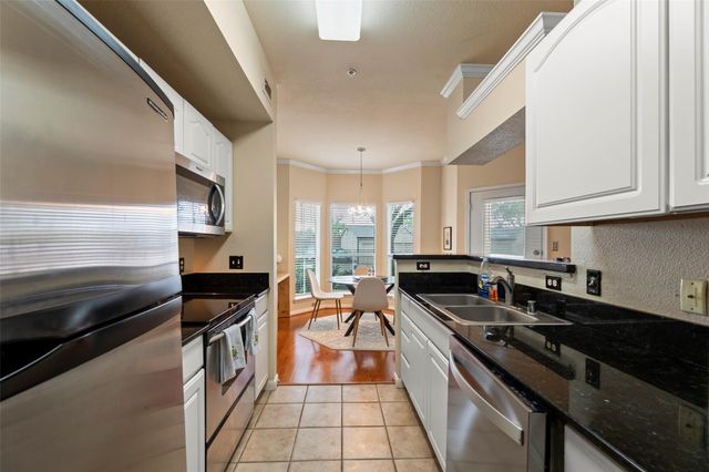 1330 Old Spanish Trail 2103, Houston, TX 77054