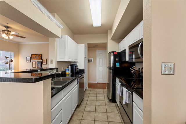 1330 Old Spanish Trail 2103, Houston, TX 77054