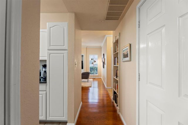 1330 Old Spanish Trail 2103, Houston, TX 77054