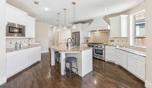 2120 Hidalgo Lane, Frisco, TX 75034