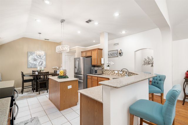 6725 Woodcrest Lane, Sachse, TX 75048