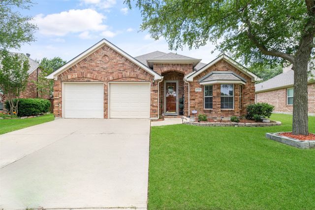 6725 Woodcrest Lane, Sachse, TX 75048