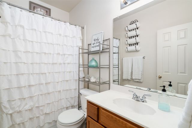6725 Woodcrest Lane, Sachse, TX 75048