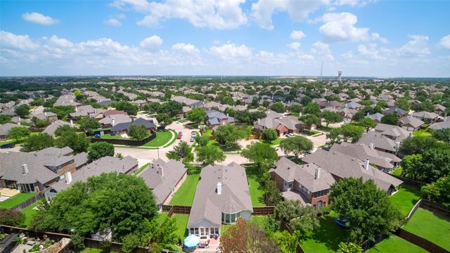 6725 Woodcrest Lane, Sachse, TX 75048